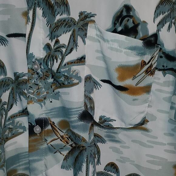 HAN Ton Hawaiian Short Sleeve Button Down Shirt Size Large - Picture 6 of 6